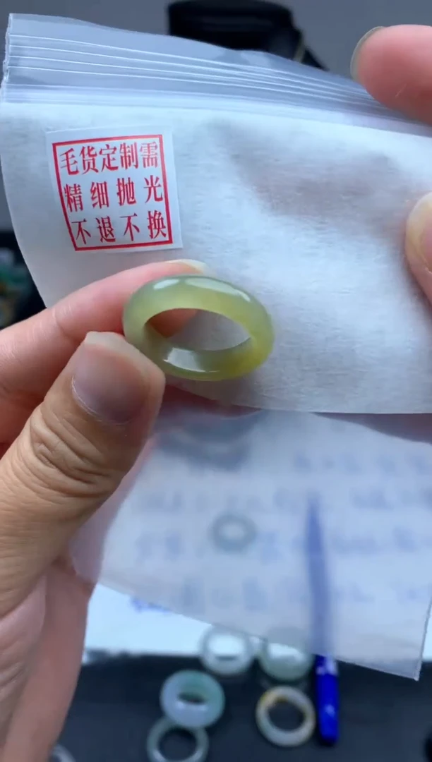 定制翡翠未镶嵌毛货需精细抛光戒圈14#