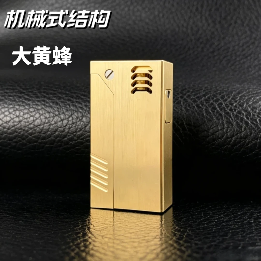 战甲大黄蜂按压拉栓弹射半自动打火机黄铜机械式结构煤油机送男友