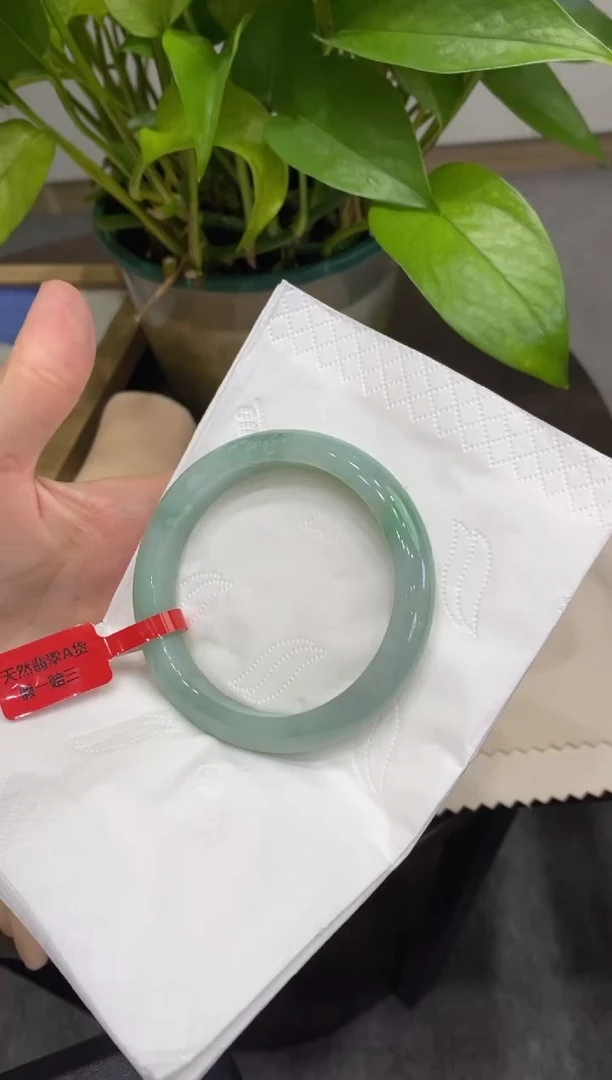 未镶嵌手镯翡翠星**光4509