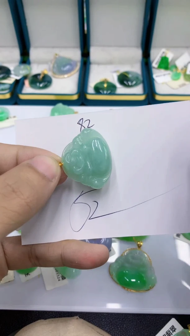 颈饰未镶嵌翡翠1111111