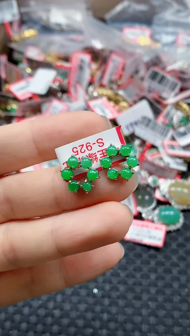 银S925镶嵌戒指翡翠天然A货缅甸翡翠