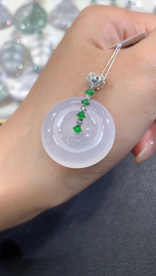 吊坠(不含链)18K金镶嵌翡翠A25