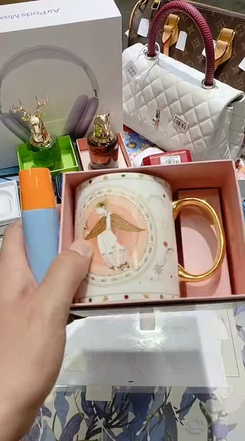 瓷片生活的本意就是开心@@1