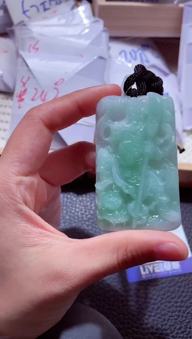 颈饰未镶嵌翡翠00008932