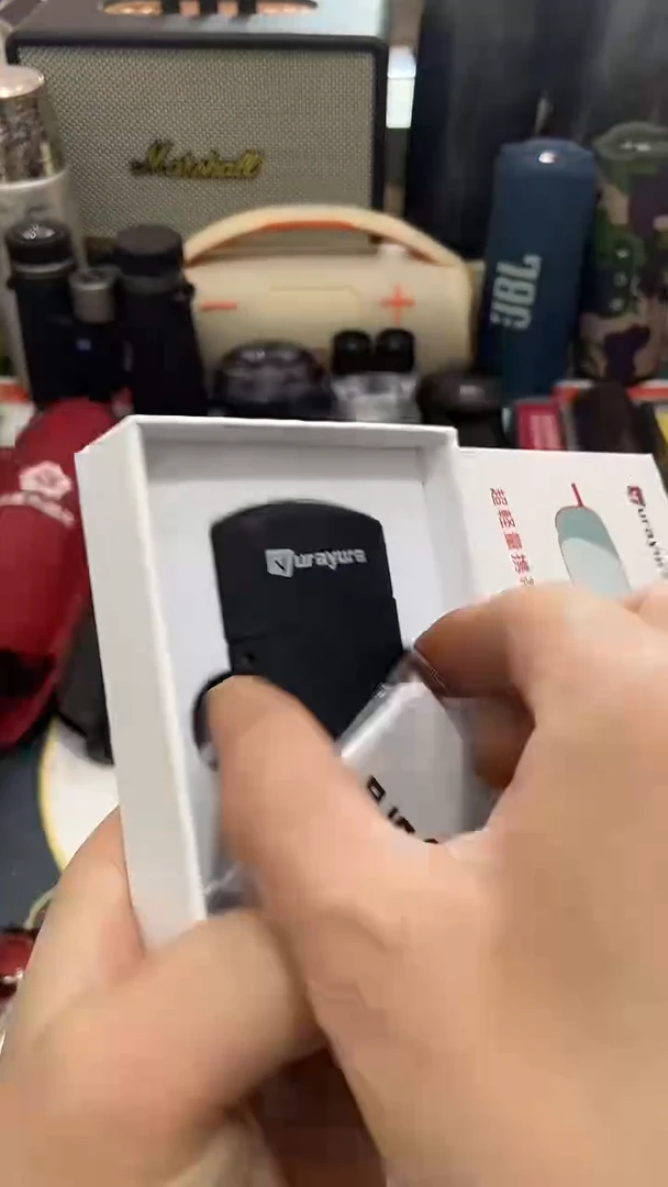 瓷片闪购商品 如图所示