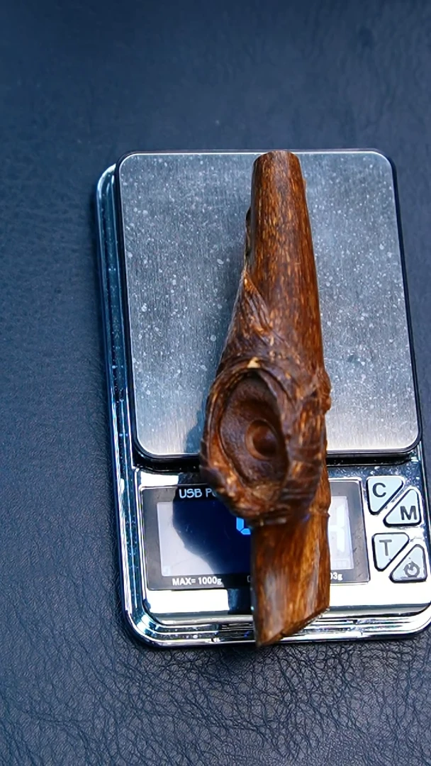 沉香摆件越南老惠安瘤疤沉水摆件47.2克+