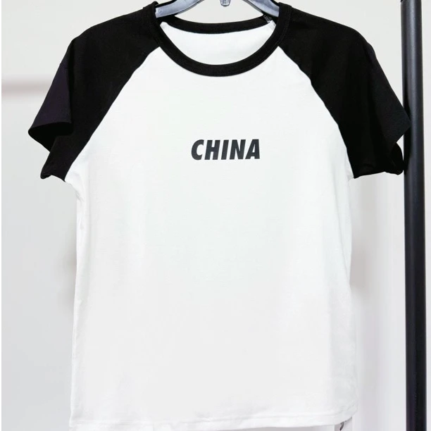 夏季新款黑白拼色短袖字母印花圆领上衣宽松休闲T恤白色棉运动风