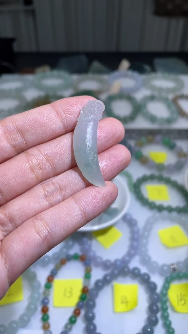 未镶嵌定制翡翠天然翡翠a货 龙牙