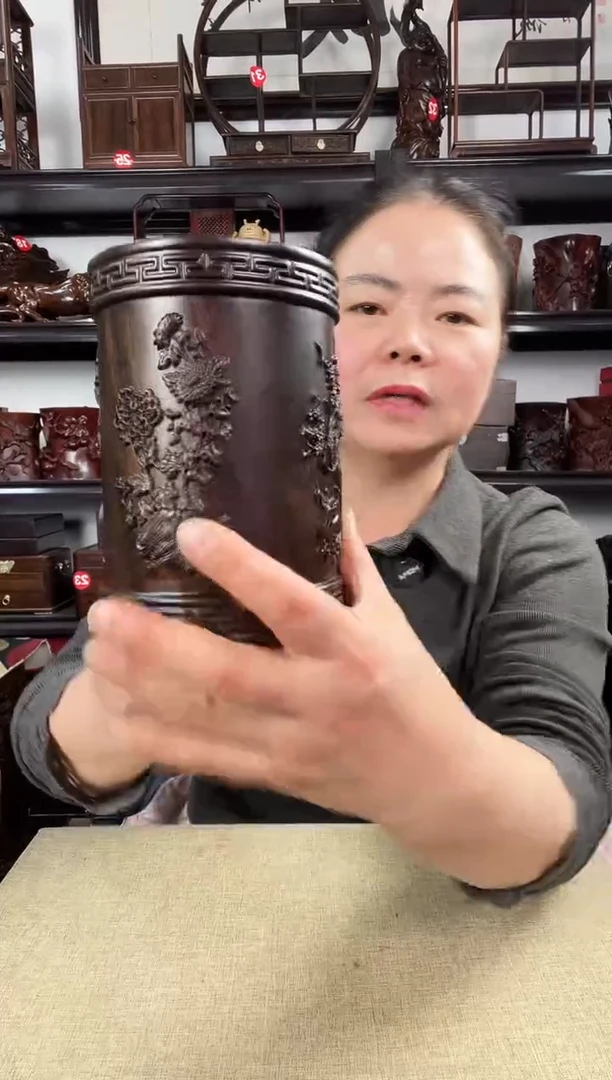 木梅兰竹菊笔筒老李红木工艺品