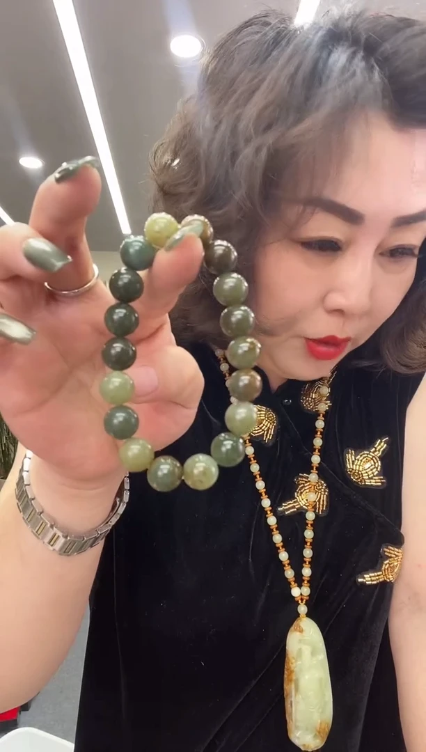 未镶嵌手链透闪石质玉手串