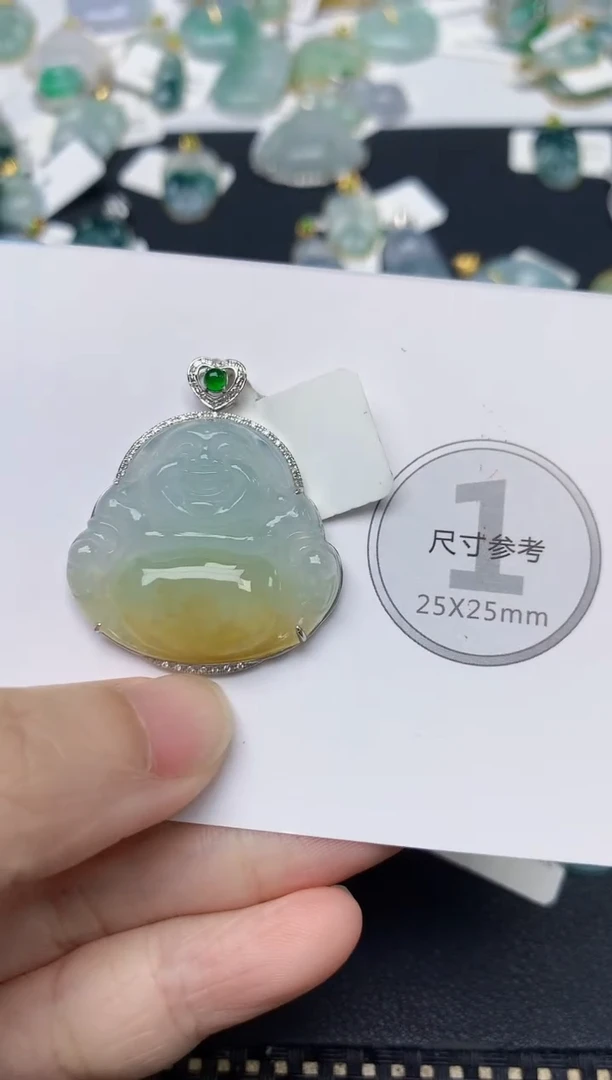 颈饰18K金镶嵌翡翠古**丽天然缅甸A货翡翠