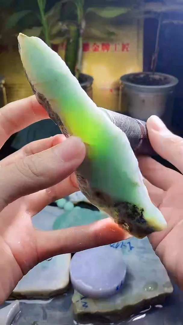 未镶嵌挂件翡翠小雨122