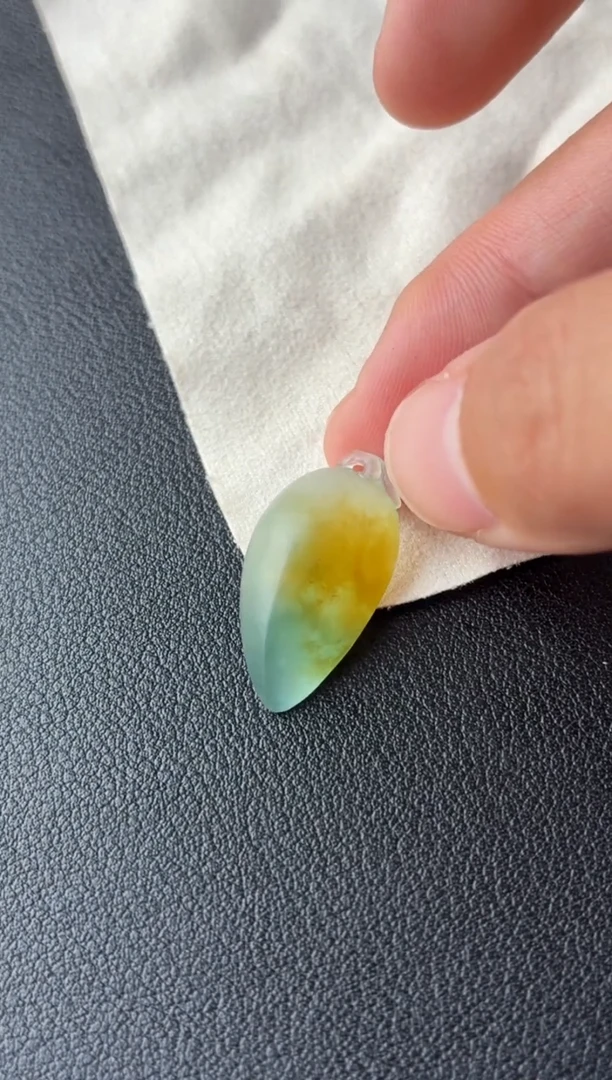 未镶嵌定制翡翠翡翠