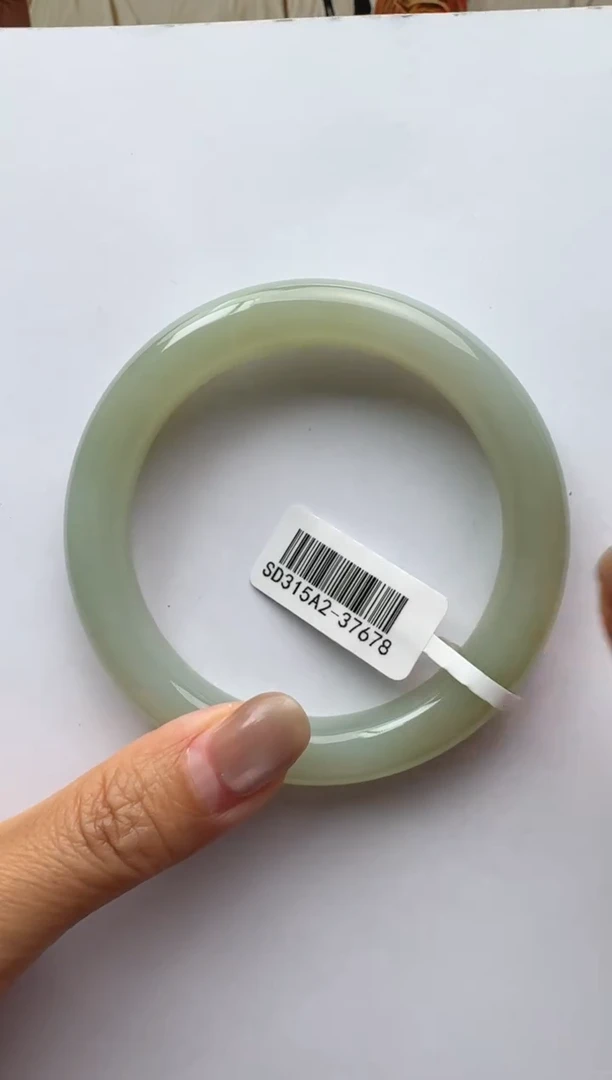 未镶嵌手镯和田玉58