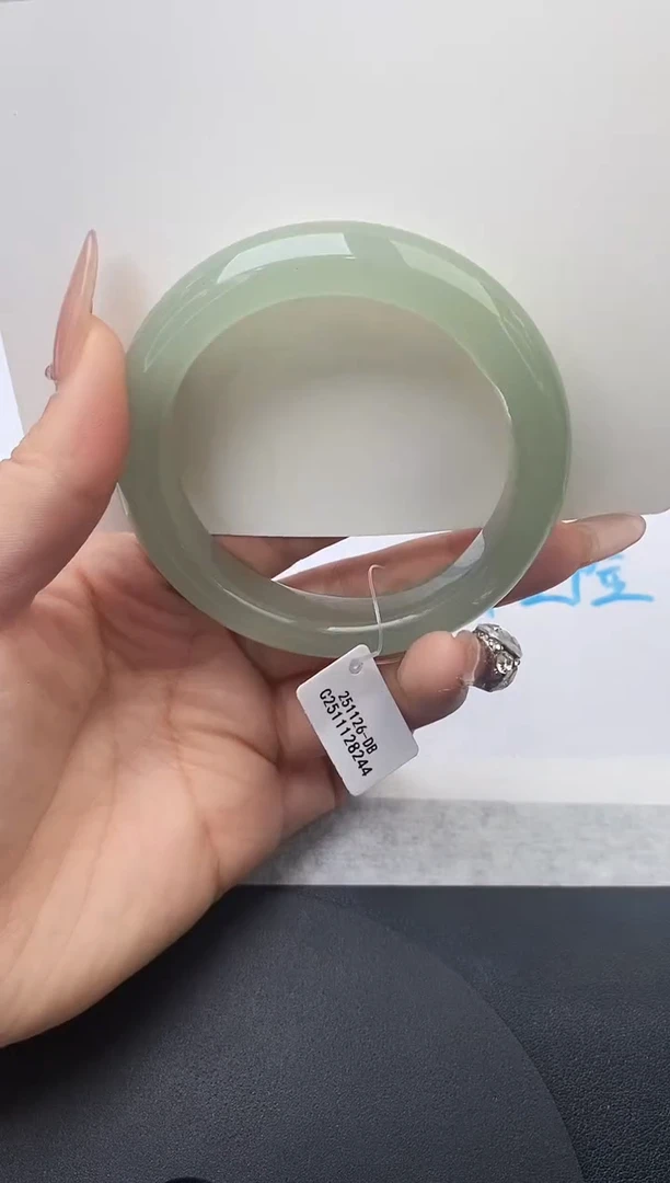 未镶嵌手镯石英质玉w194-DB56+