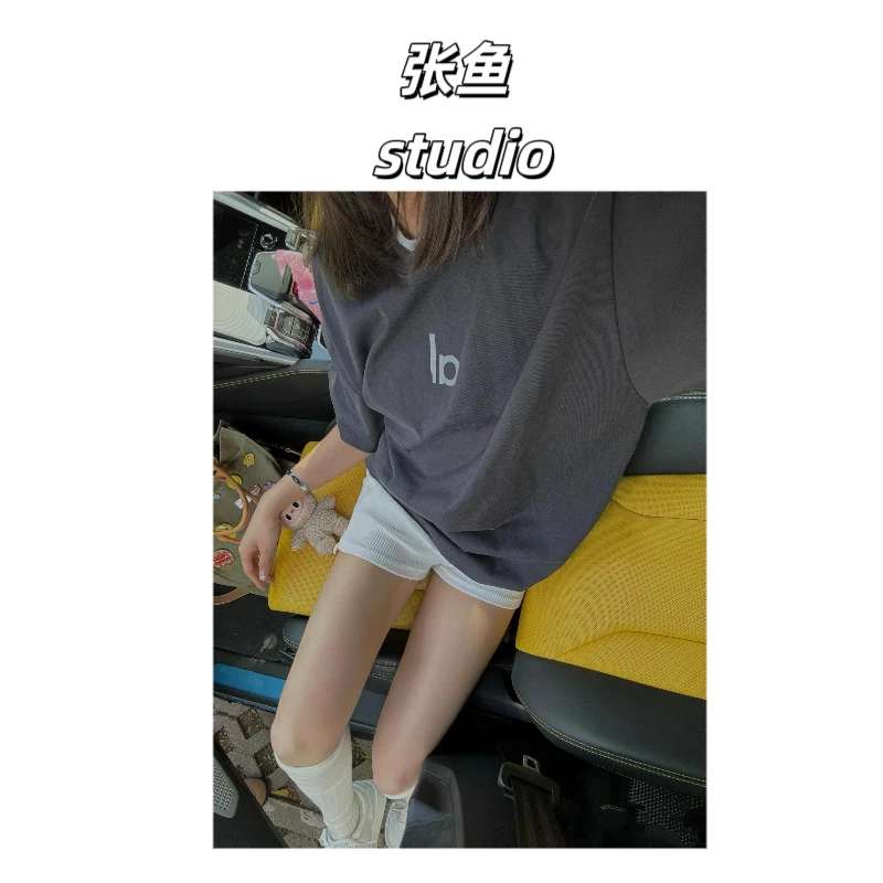 张鱼-【百搭简约】a~lo慵懒随性休闲宽松短袖T恤三色反光圆领印花T