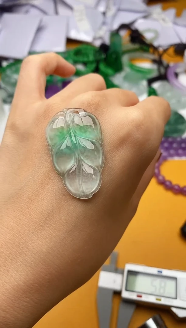 高端甄选吊坠（一物一图）100060