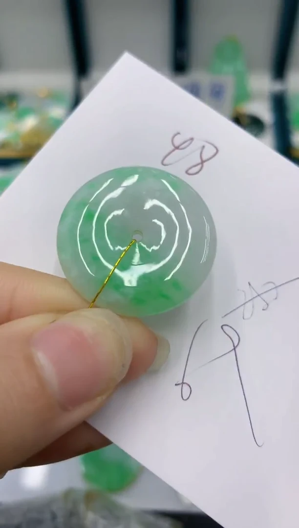 颈饰未镶嵌翡翠11111111111