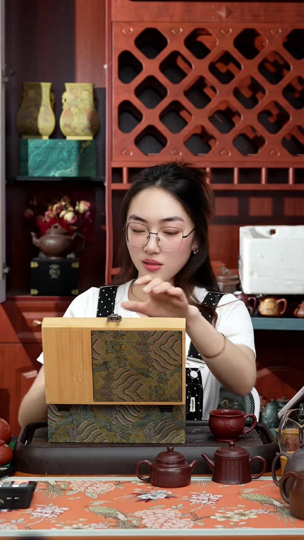 茶壶紫砂月光宝盒E009