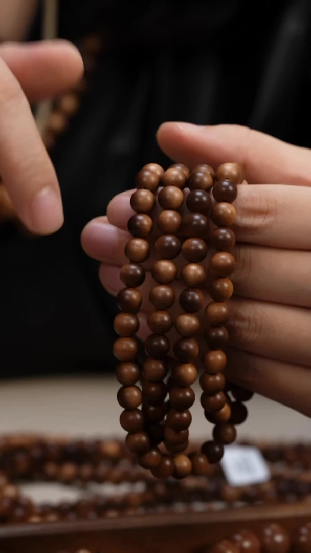 檀香木手串/手链老山檀香0.8圆珠多圈108颗沉水钢印