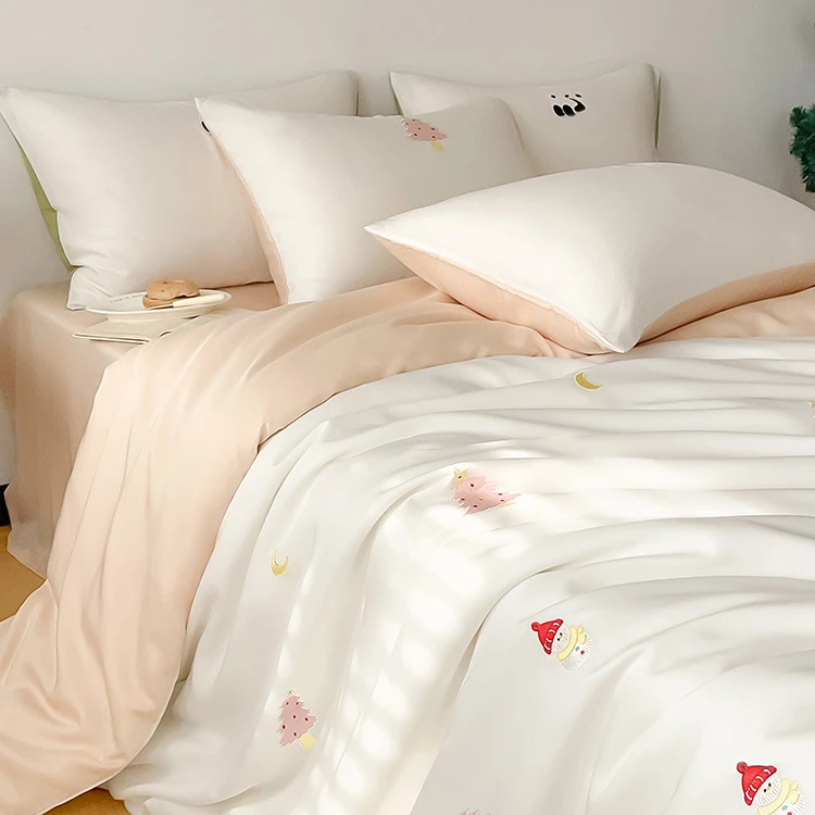 ZXS 0343 莱赛尔天丝绣花四件套 雪人松树-粉