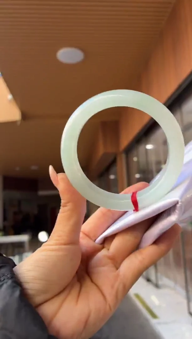 未镶嵌手镯翡翠18