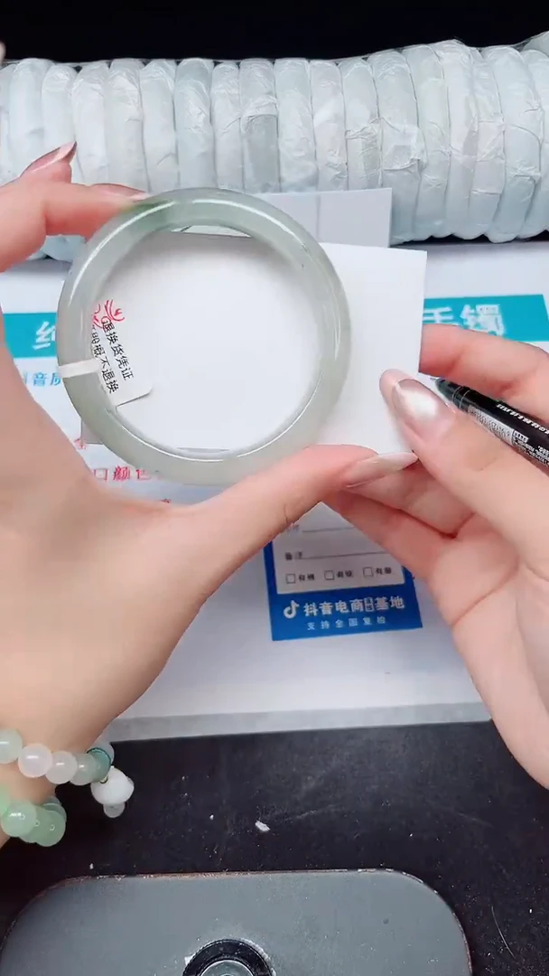 未镶嵌手镯石英质玉301-56/57