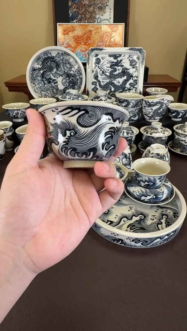 二号釉纯海浪纹压手杯