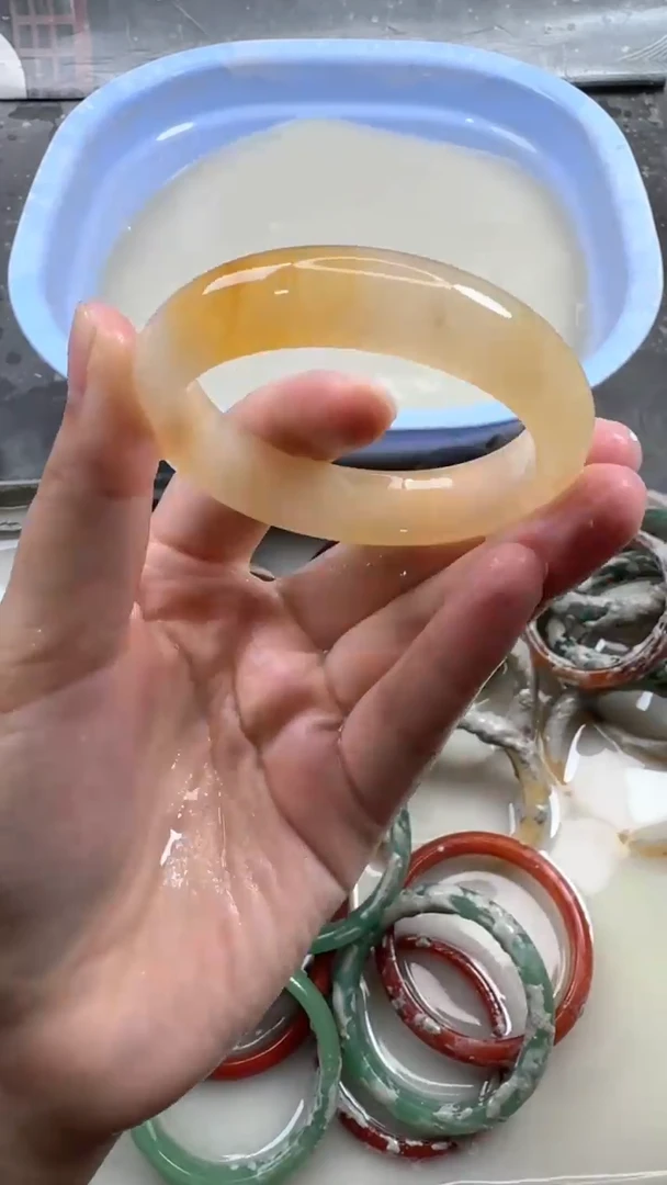 石英质玉手镯未镶嵌41