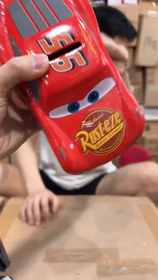 瓷片闪电麦昆存钱罐