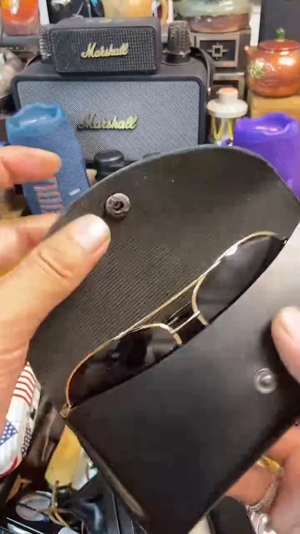 瓷片闪购商品，如图所示