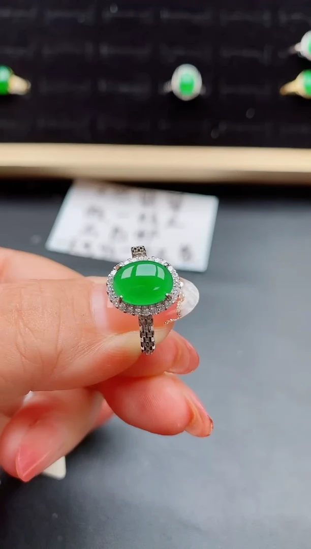 【闪购商品】翡翠戒指银S925镶嵌85000