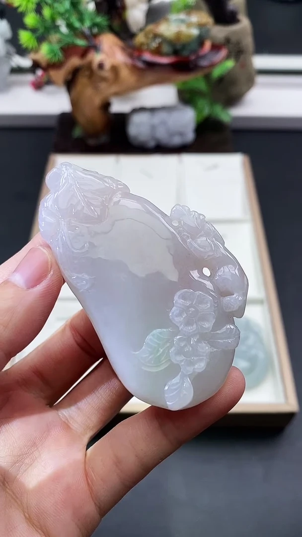颈饰未镶嵌翡翠天然缅甸A货翡翠