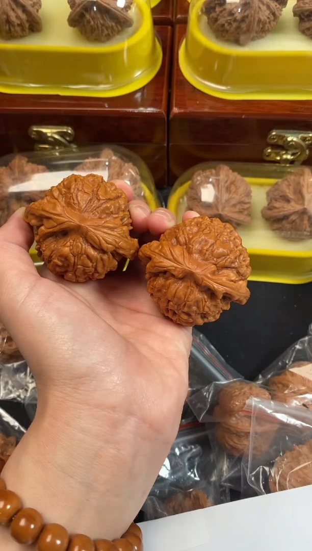 把件文玩核桃龙鼎50尺Q523
