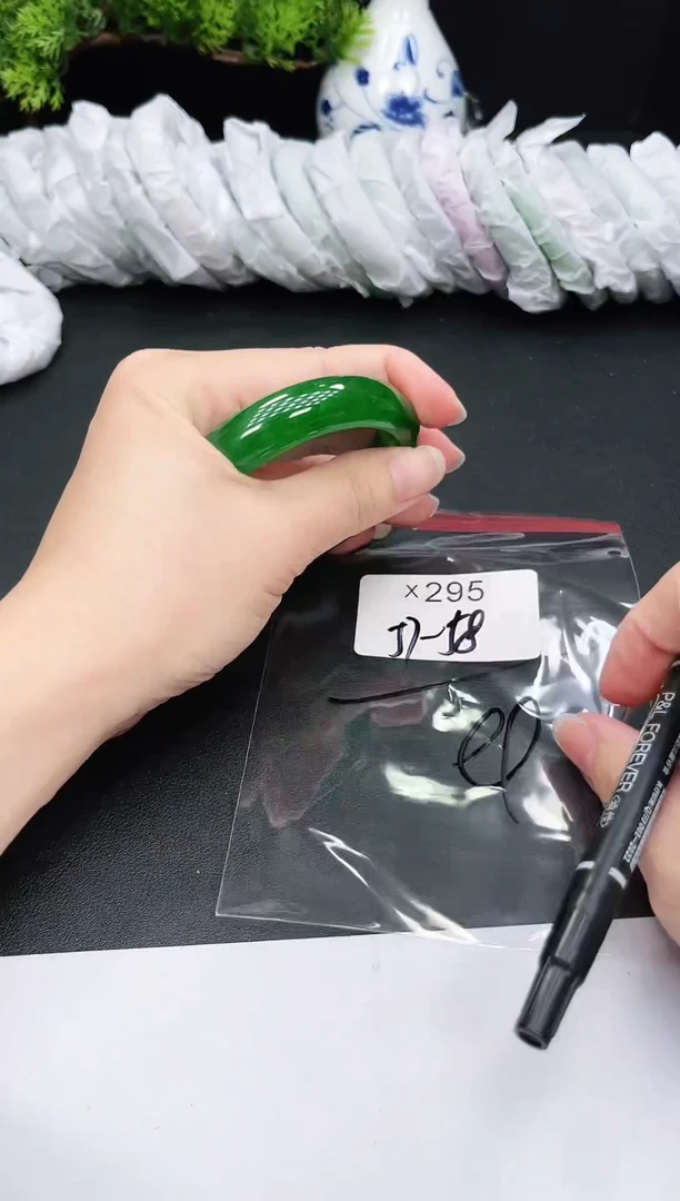 未镶嵌手镯翡翠懒***?295