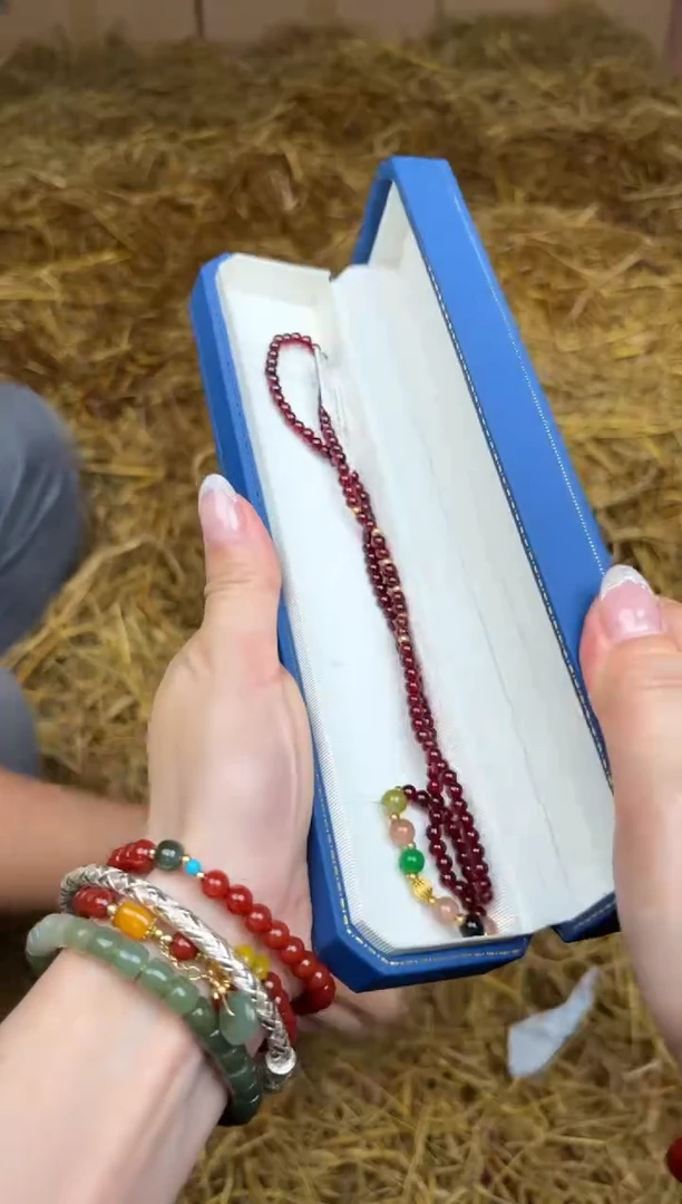 尚品精品手串《无礼盒》