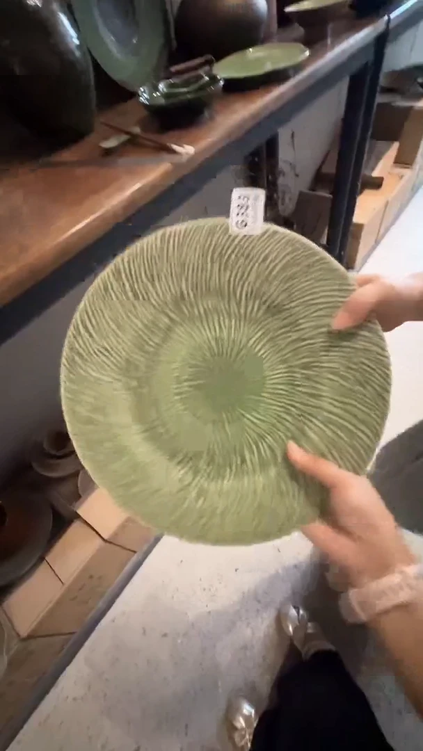 陶瓷努****黄g383绿大盘