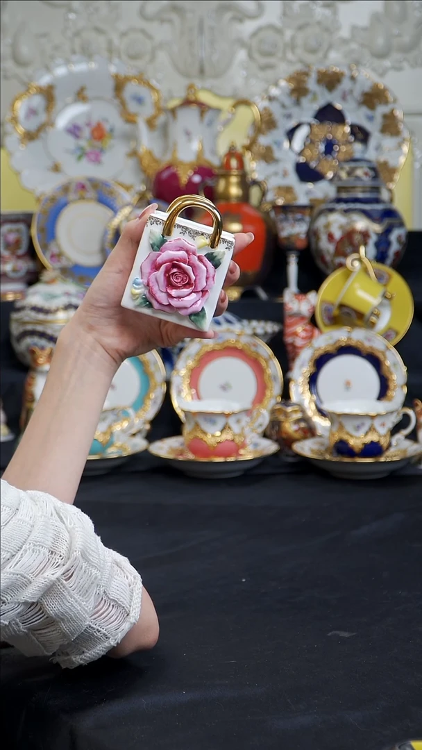 骨瓷婷婷中古器物如图所示84