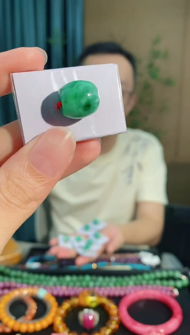 颈饰未镶嵌翡翠923多样性发其一