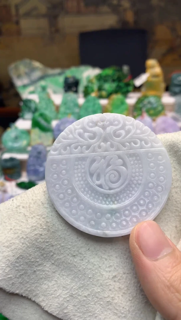颈饰未镶嵌翡翠天然A货翡翠