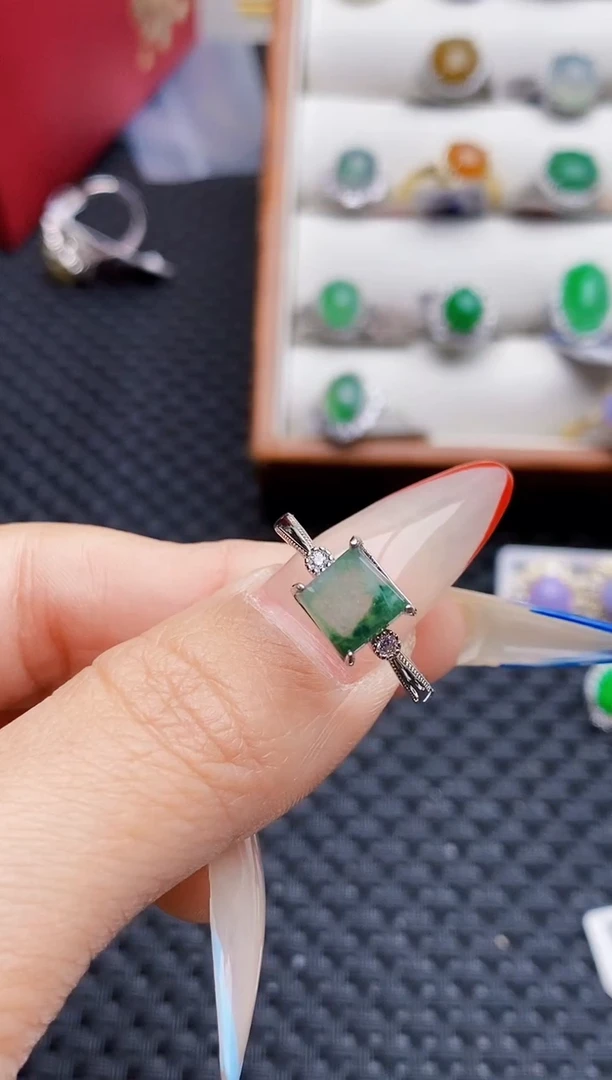 银S925镶嵌戒指翡翠6476