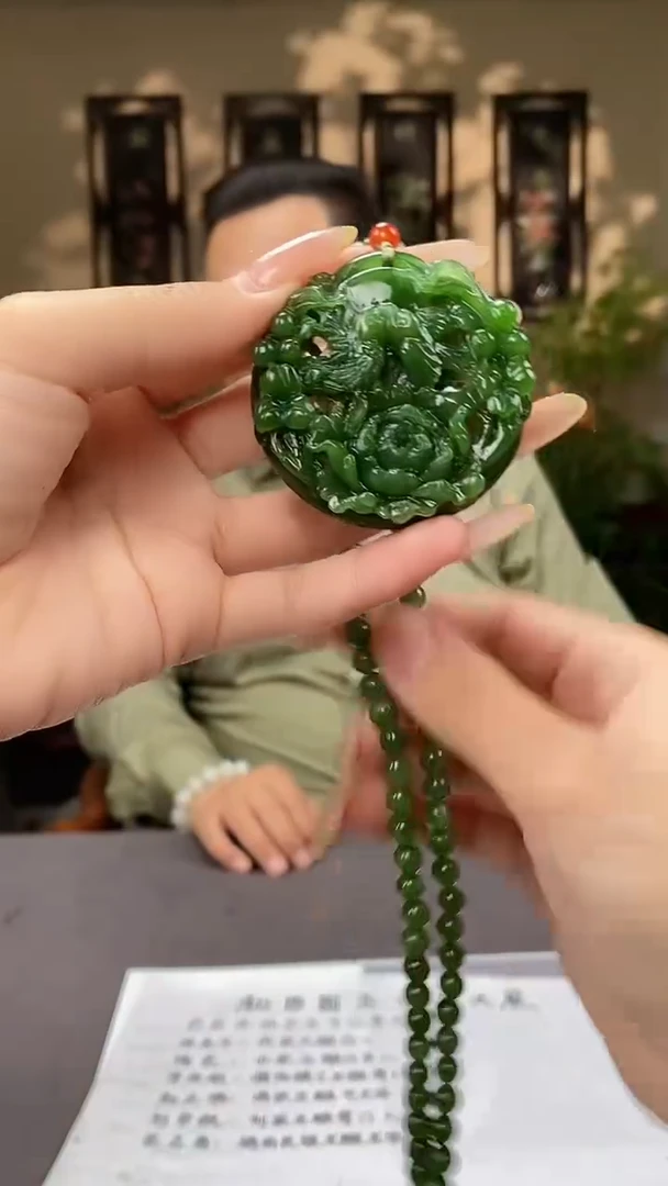 和田玉未镶嵌颈饰C414