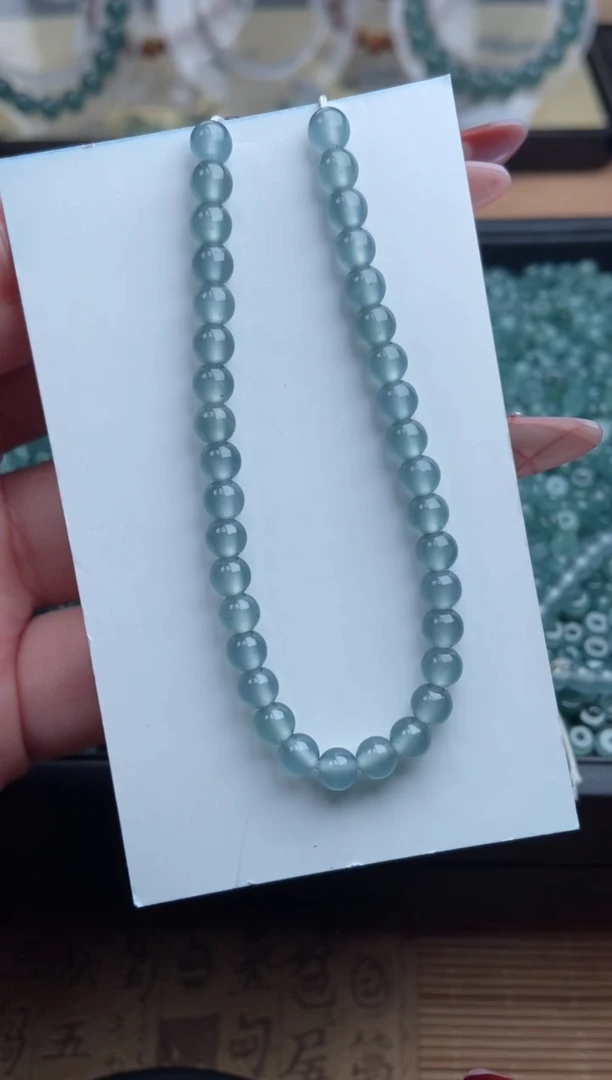 【闪购商品】翡翠手链未镶嵌多样性发货37颗卡5