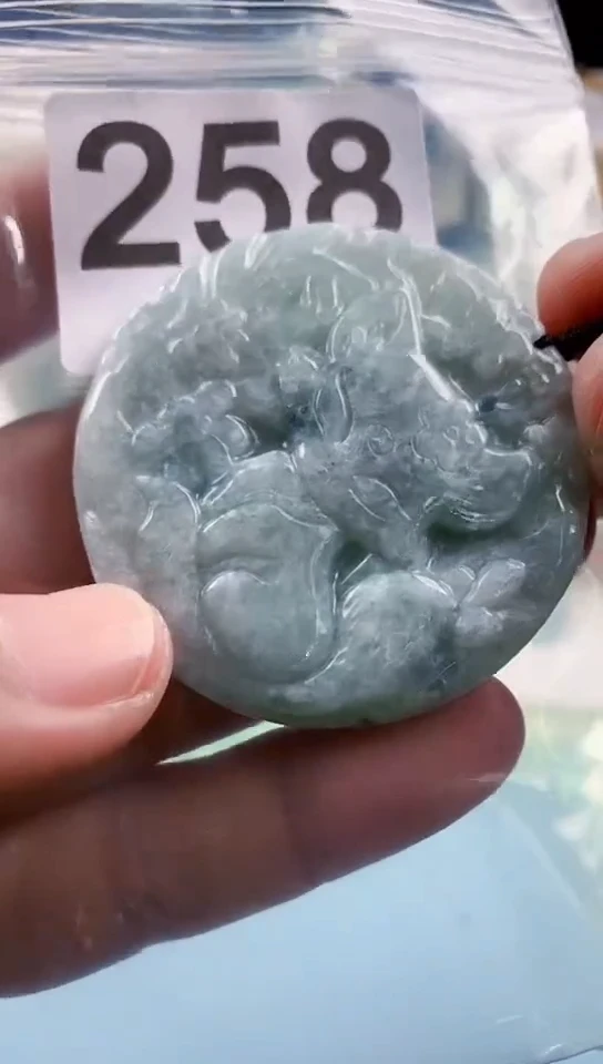 【闪购商品】翡翠挂件未镶嵌天然翡翠吊坠挂件