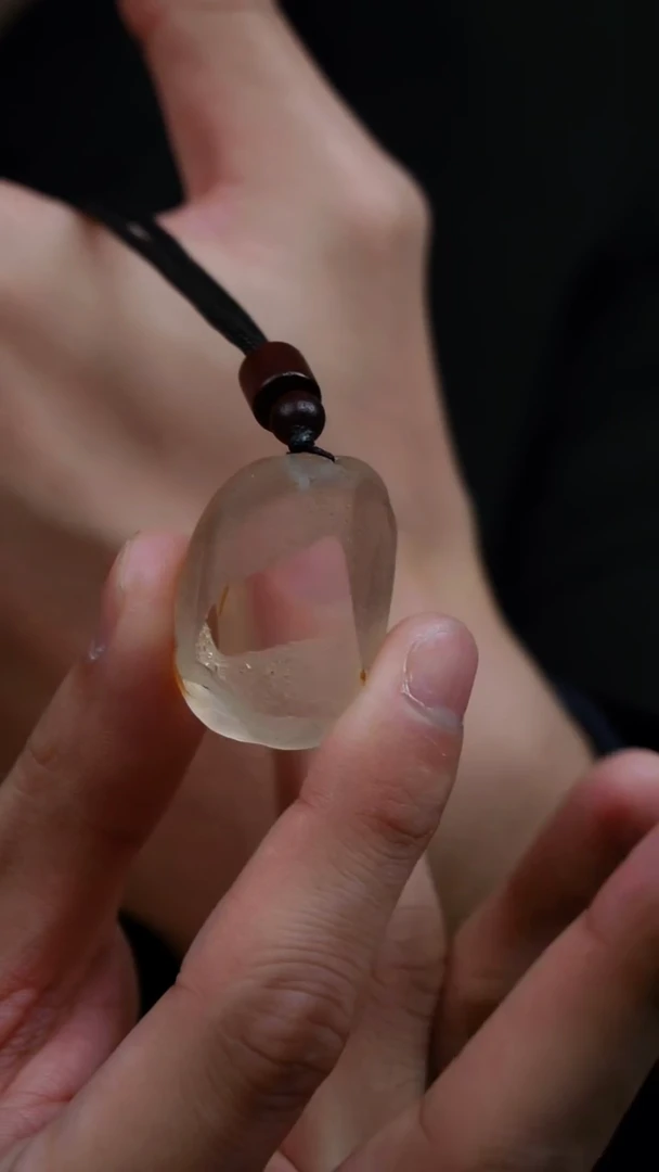 吊坠(赠链)未镶嵌水晶水晶