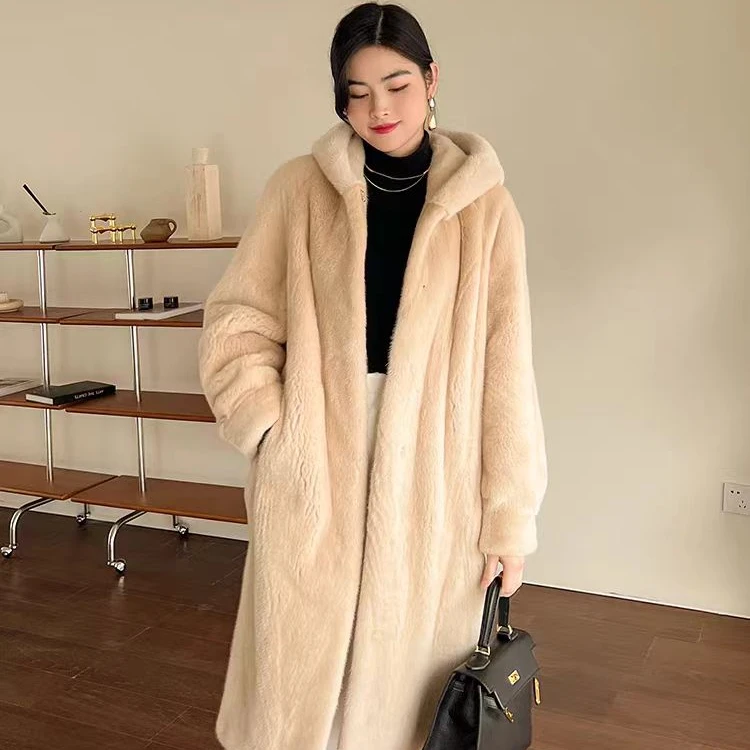 【设计师款】海宁设计师款貂绒外套翻领待扣女士外套