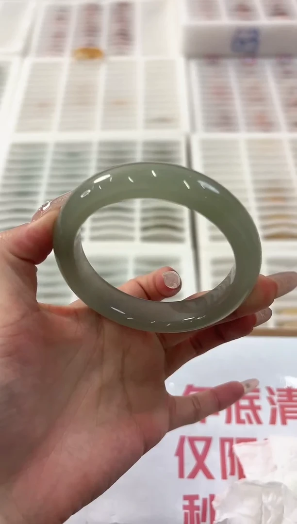 未镶嵌手镯石英质玉209-58D