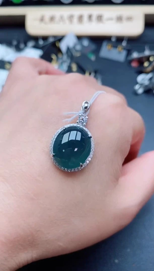 吊坠(赠链)银S925镶嵌翡翠1