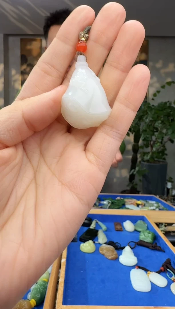 未镶嵌和田玉挂件拍一发一