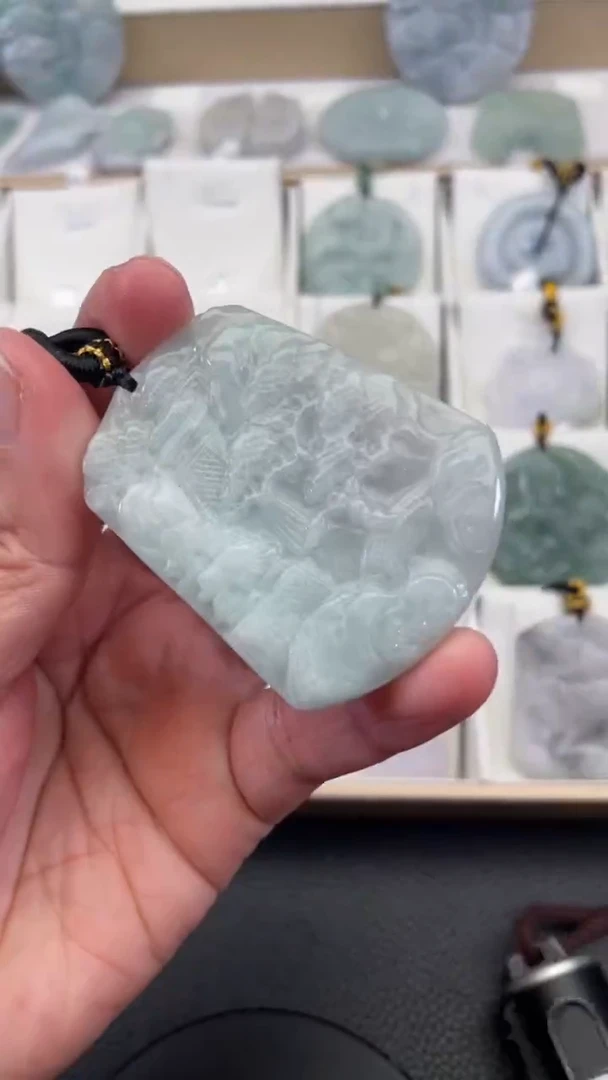 颈饰未镶嵌翡翠天然缅甸翡翠A货218